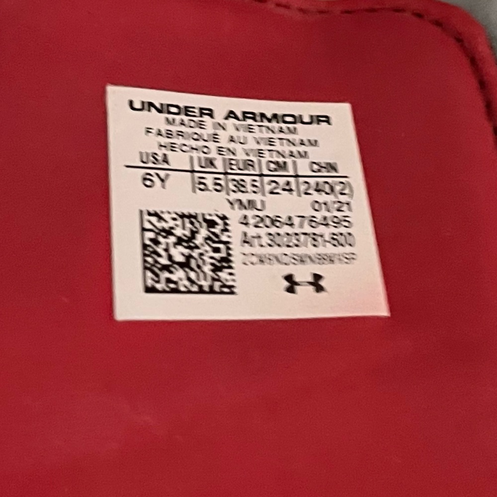 Under Armour Men’s/youth Red and White Slide Sandals - Picture 4 of 4